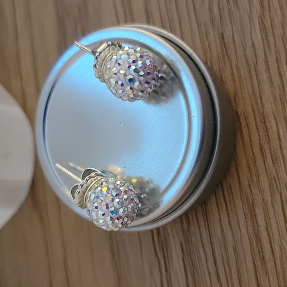 Pre-loved 🔮 Crystal Pave Sparkle Stud Swarovski Crystal Earrings - Picture 2 of 4